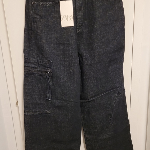 Zara Women's Relaxed Cargo Mid Rise Jeans - Picture 3 of 6